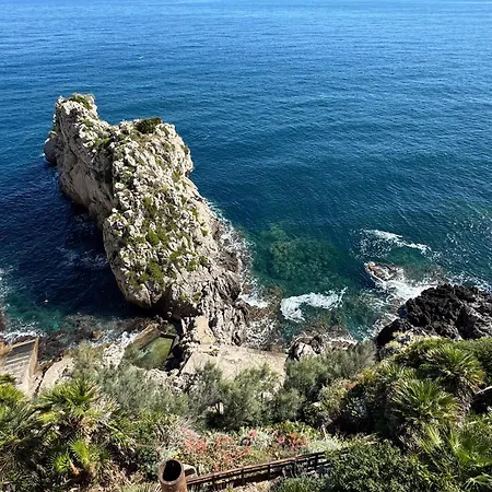 Cliff 3* Aspra